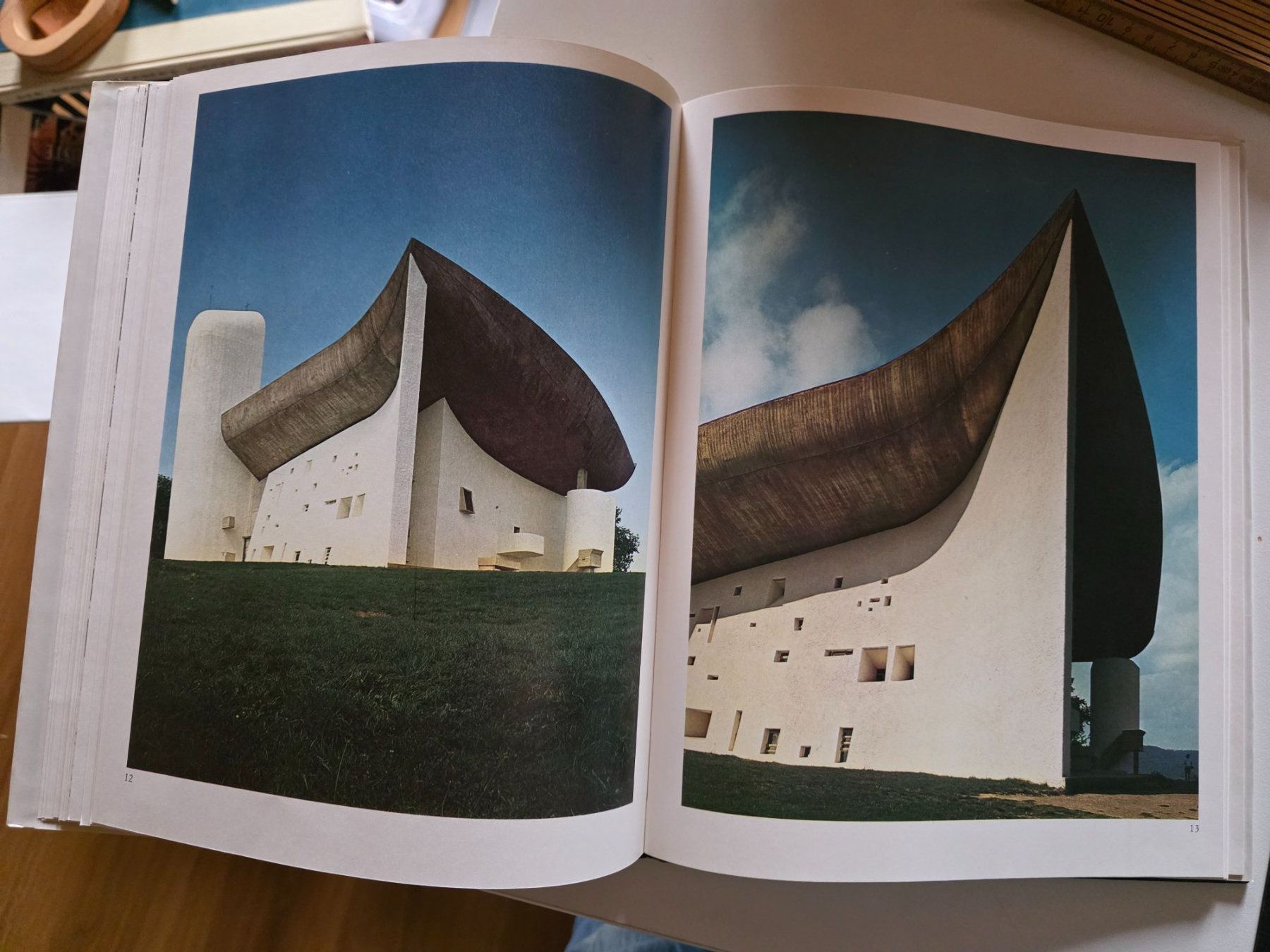 Libri: Le Corbusier - Gestalter unserer Zeit - 1969 – Usato da Walterswil BE venduto da Lonitti 1