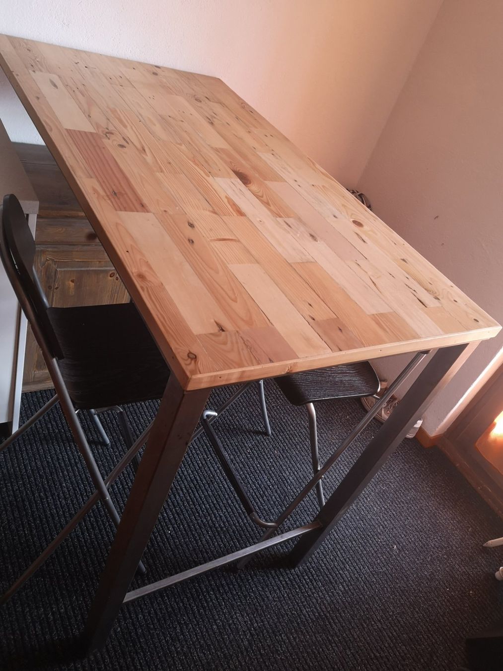 Tables: Bar-commode – D'occasion à Arbaz par diabolo28 4