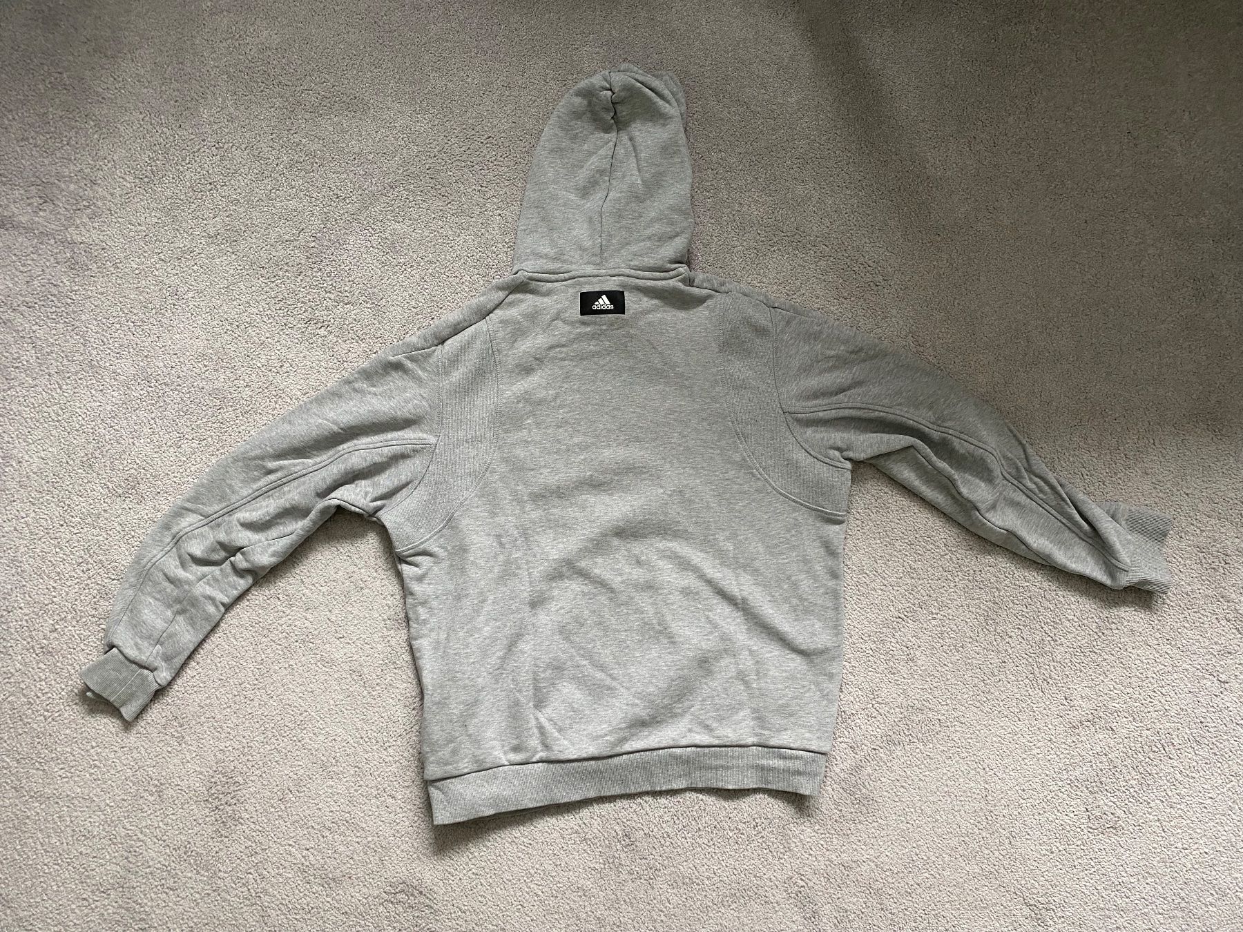 Adidas Maglioni & Felpe: Adidas Hoodie – Usato da Mörel venduto da tim_w9py 1