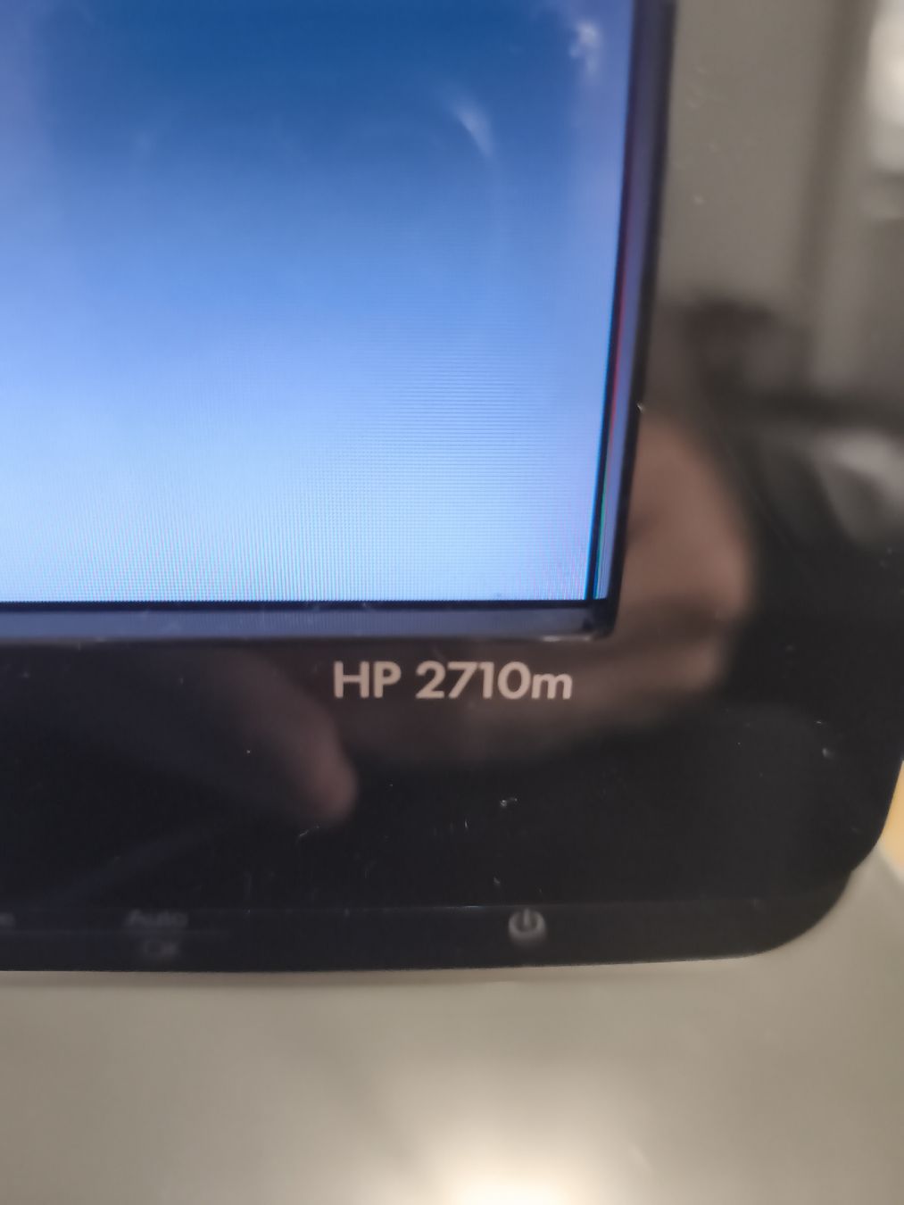 Hewlett Packard Monitore: 27 Zoll HP Bildschirm – Gebraucht aus Zürich von watchshot 1