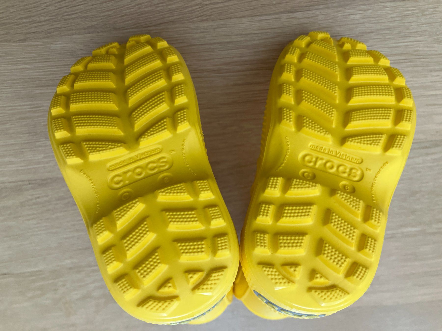 Crocs Schuhe für Jungen: Gummistiefel Crocs c6 - extrem leicht – Gebraucht aus Zürich von tscherel 2