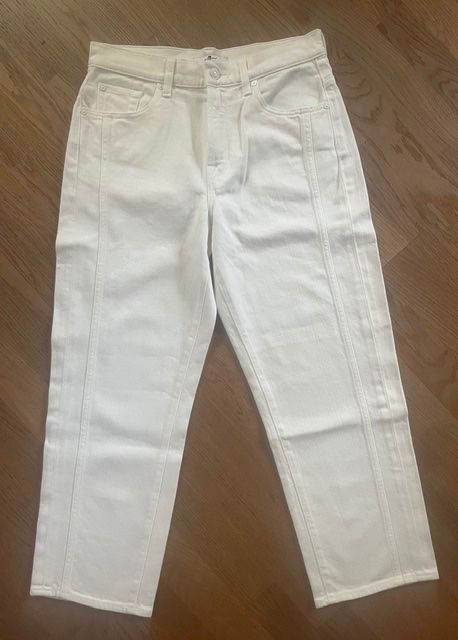 Jeans: Leichte Jeans weiss – D'occasion à Steinmaur par Dyleila
