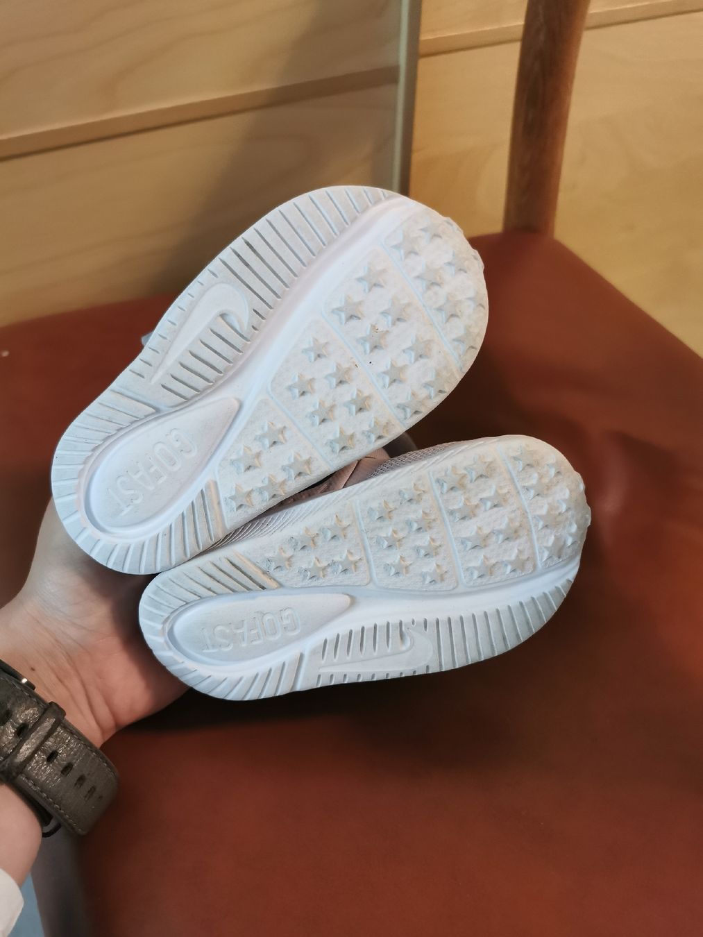 Nike Schuhe für Jungen: Nike Downshifter Lauflernschuhe Gr. 21 Top – Gebraucht aus Lommiswil von jag_mrt9 1