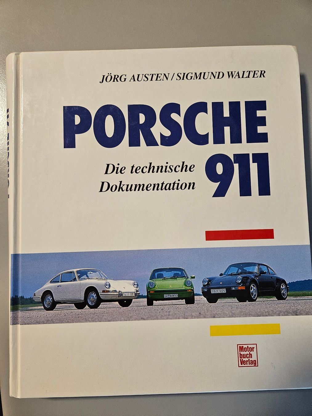 Bücher: Buch Porsche 911 – Gebraucht aus Langendorf von Bruenu
