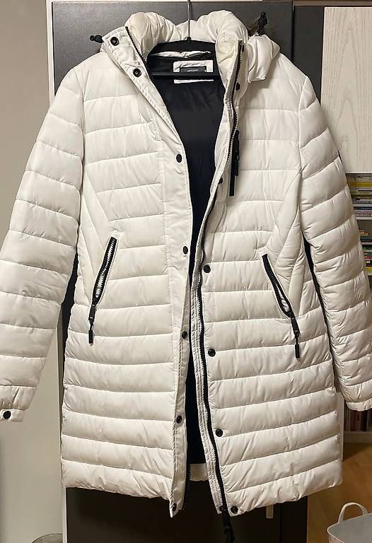 Giacche: Weisse Superdry Winterjacke – Usato da Eschenbach SG venduto da ang_bqf5