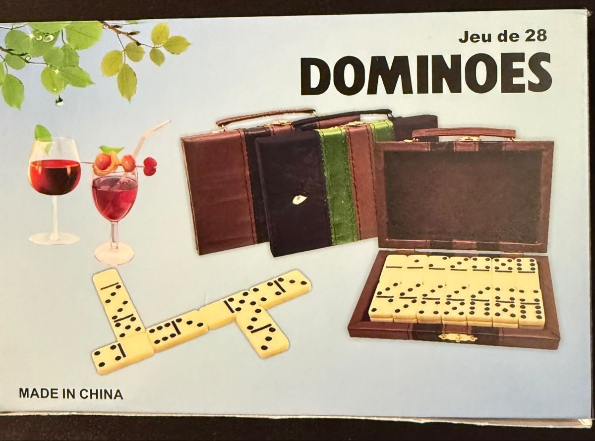 Spiele: Jeu de 28 Dominoes mallette marron NEUF – Neu und originalverpackt aus Henniez von jcf_6rzc