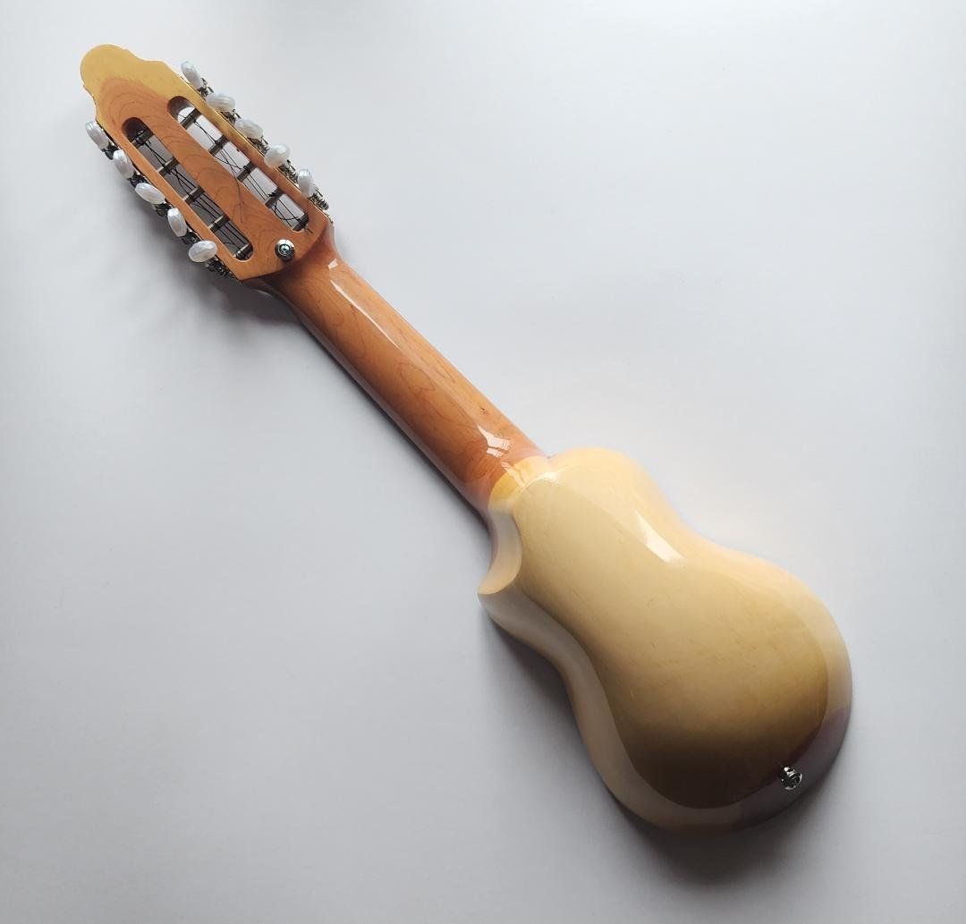 Strumenti musicali: Profi Charango aus Peru + Transportasche, Neu!! – Nuovo (secondo la descrizione) da Lima- Peru venduto da Alpaka-Haus 6