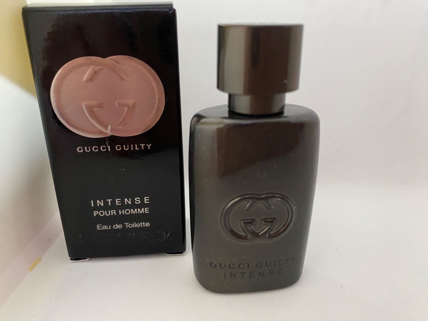 Gucci Profumi & Eau de Toilette: Miniature Gucci Guilty Intense – Nuovo e nell'imballaggio originale da Bouveret venduto da wes_7zll