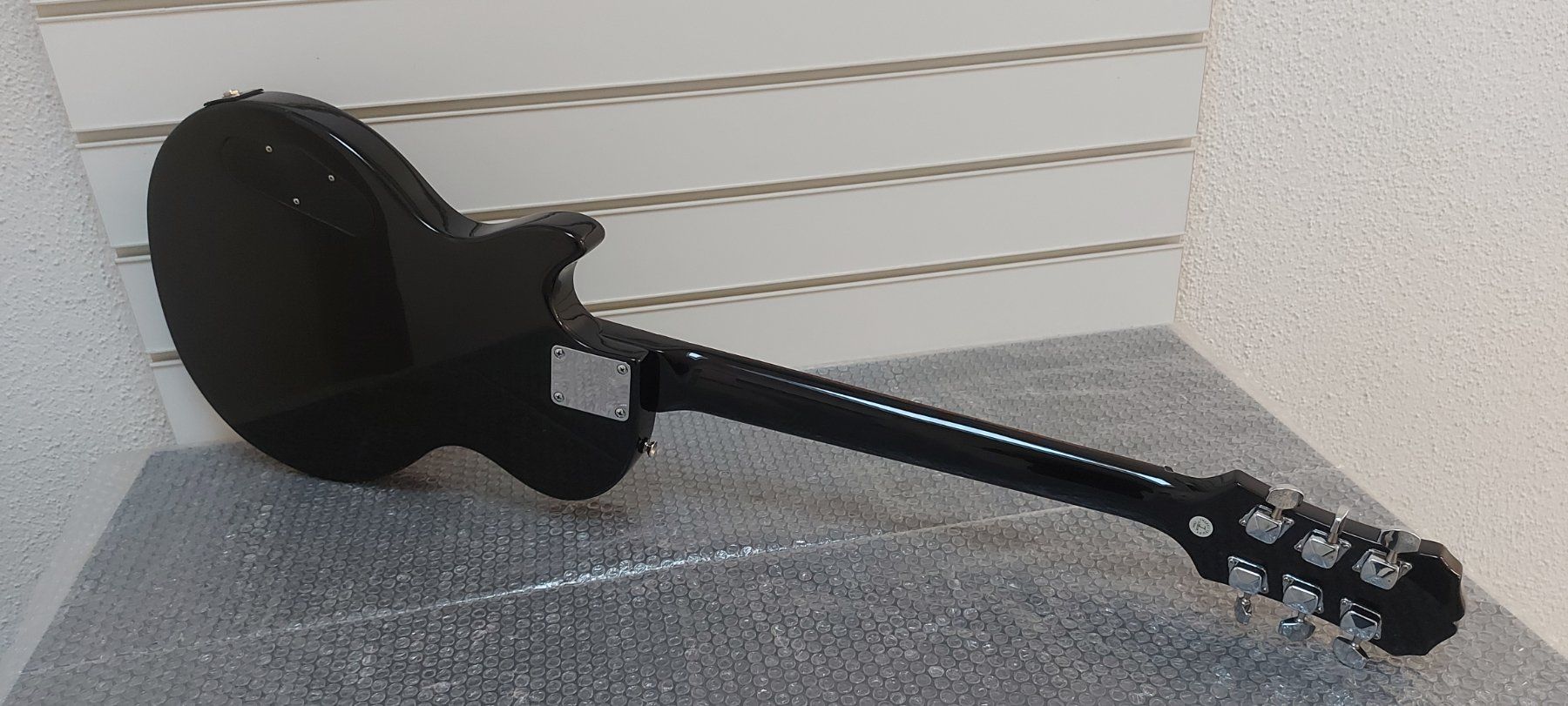Epiphone Strumenti musicali: Epiphone Special model Special II  neuwertig – Nuovo (secondo la descrizione) da Glattbrugg venduto da Swissmusik 4