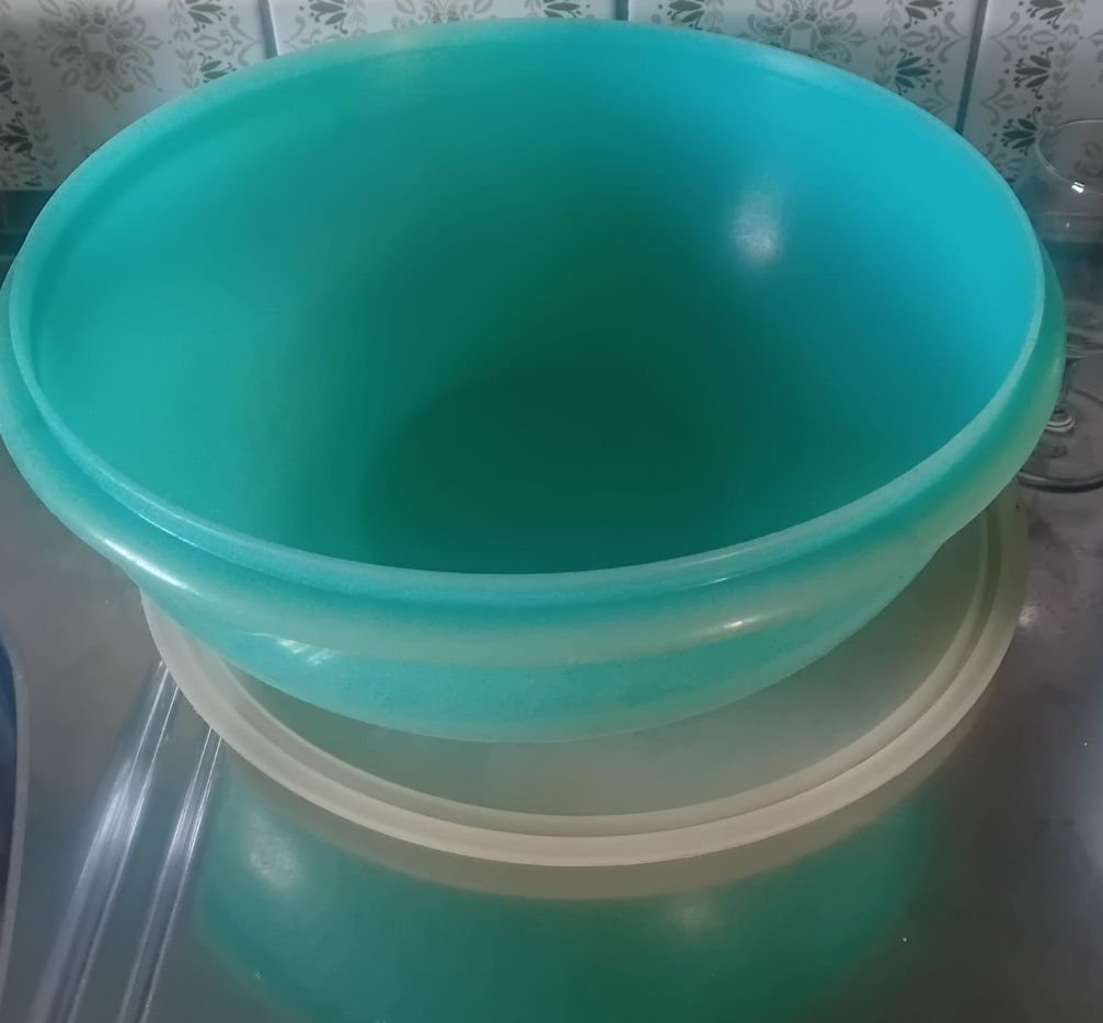 Schalen: Salatschüssel von Tupperware  – Gebraucht aus Meiringen von apl76