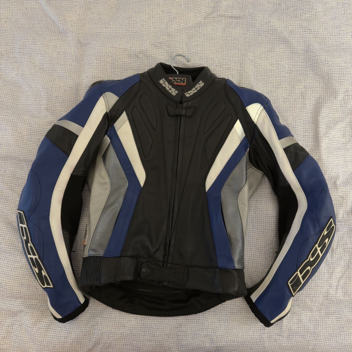 IXS Jacken: IXS Motorradjacke Grösse 48 – Gebraucht aus Ulisbach von Mithrandirr