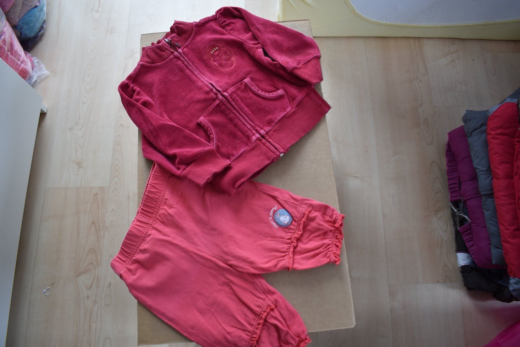 Lotti & Set di vestiti: 10-teiliges Kleiderset, Gr. 80 – Usato da Grüsch venduto da Wiiwarm 5