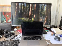 MacBook Pro 16” 2019 i9 32 Go 512 Go – écran HS – fonctionne