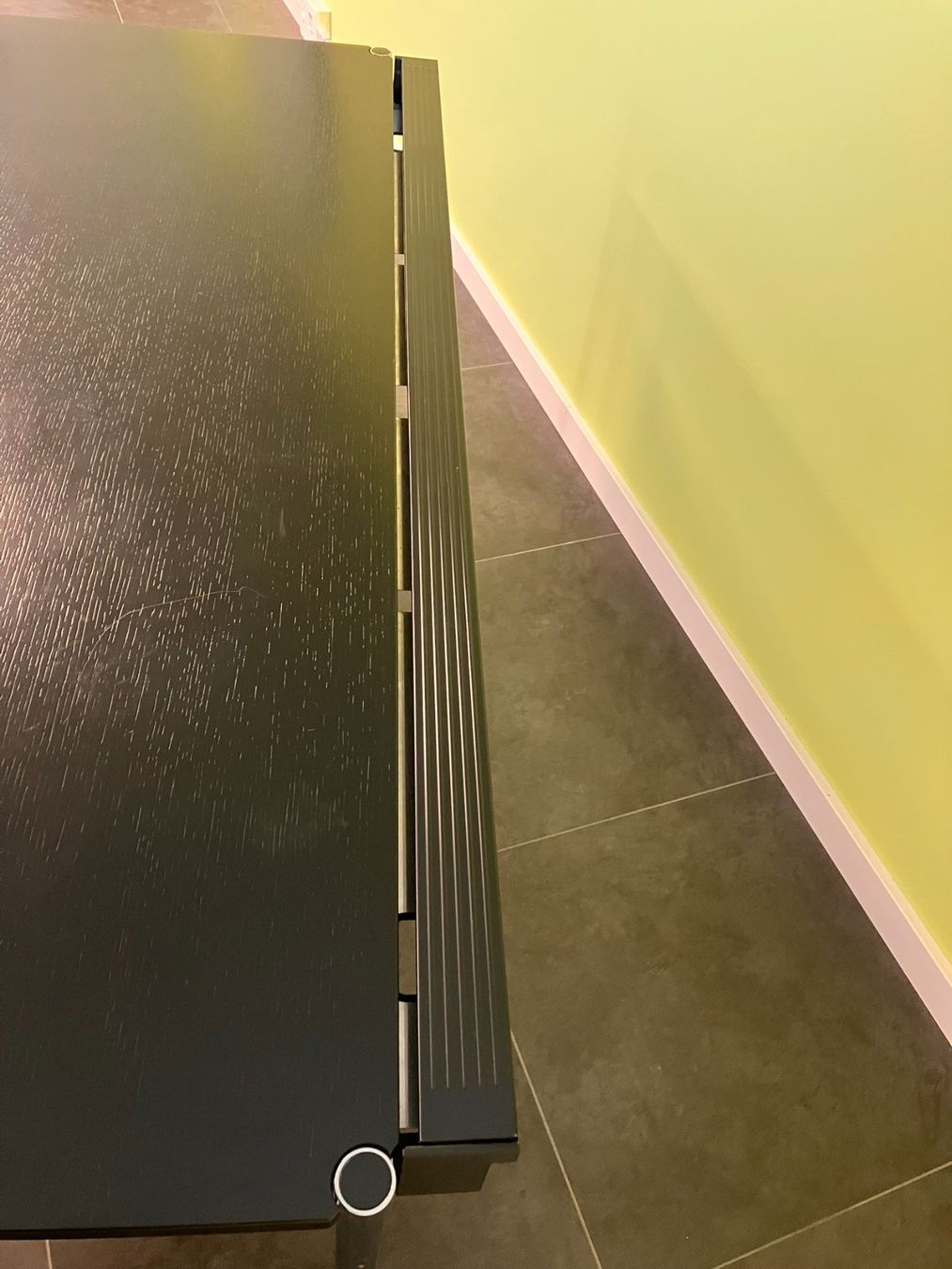Tavoli: USM Tisch schwarz 175x75 – Usato da Lengnau BE venduto da ber_yhl5 2