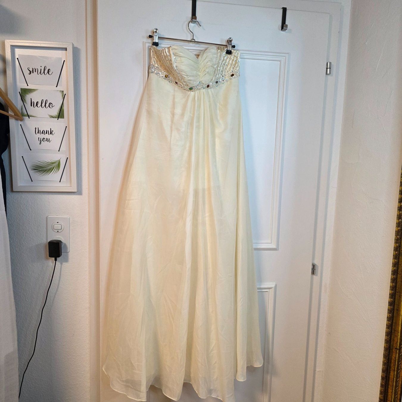 Vestiti: Vintage Maxi Kleid Creme S/M – Difettoso da Wald ZH venduto da CapLux 3