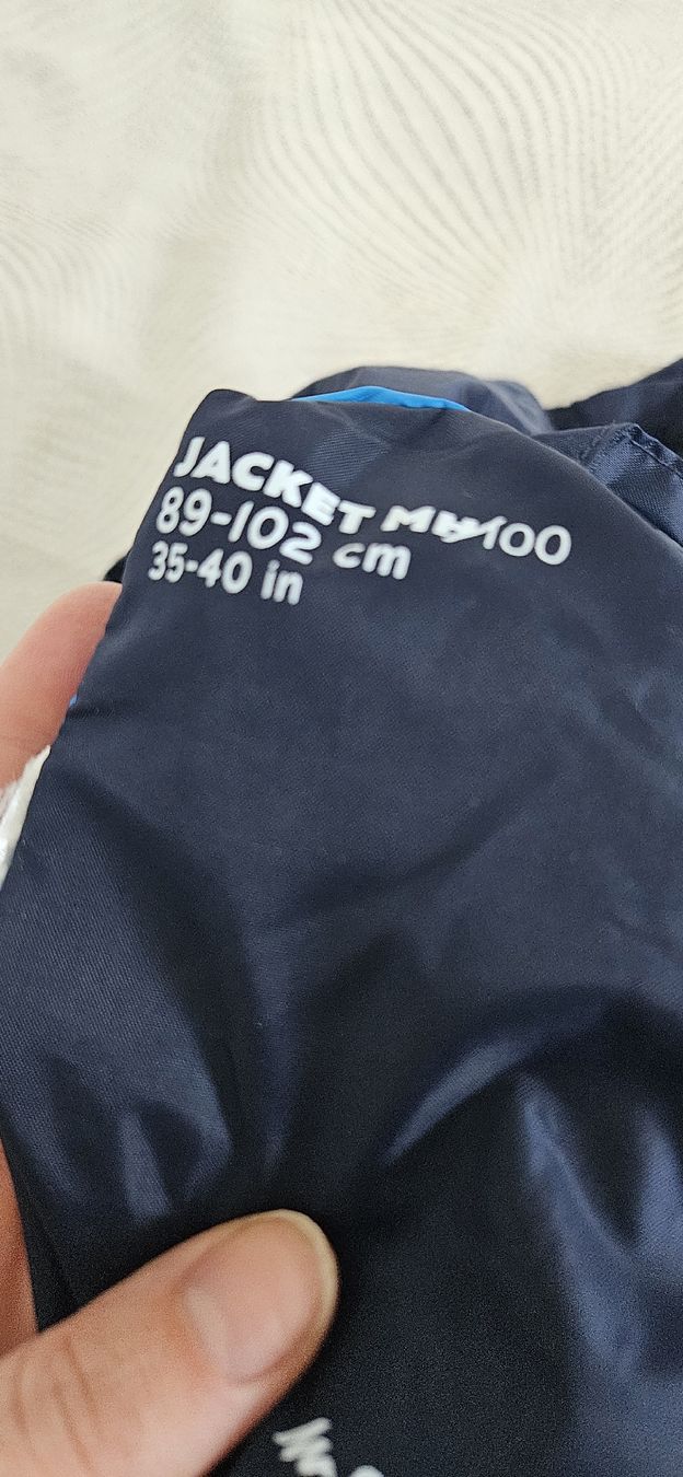 Decathlon Jacken & Mäntel: Regenponcho – Gebraucht aus Stäfa von cah_blj6 1