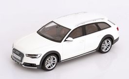 AUDI A6 C7 ALL ROAD 2015 WEISS 1:18 OTTO