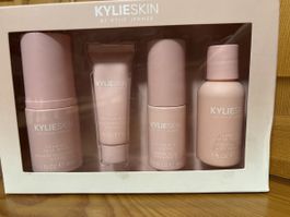 Kylie Skin Set, neu & unbenutzt, ideales Geschenk!