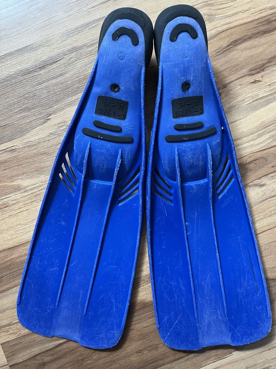 Flossen, Masken & Schnorchel: Flossen blau, 34-35 – Gebraucht aus Neftenbach von Anba78 2