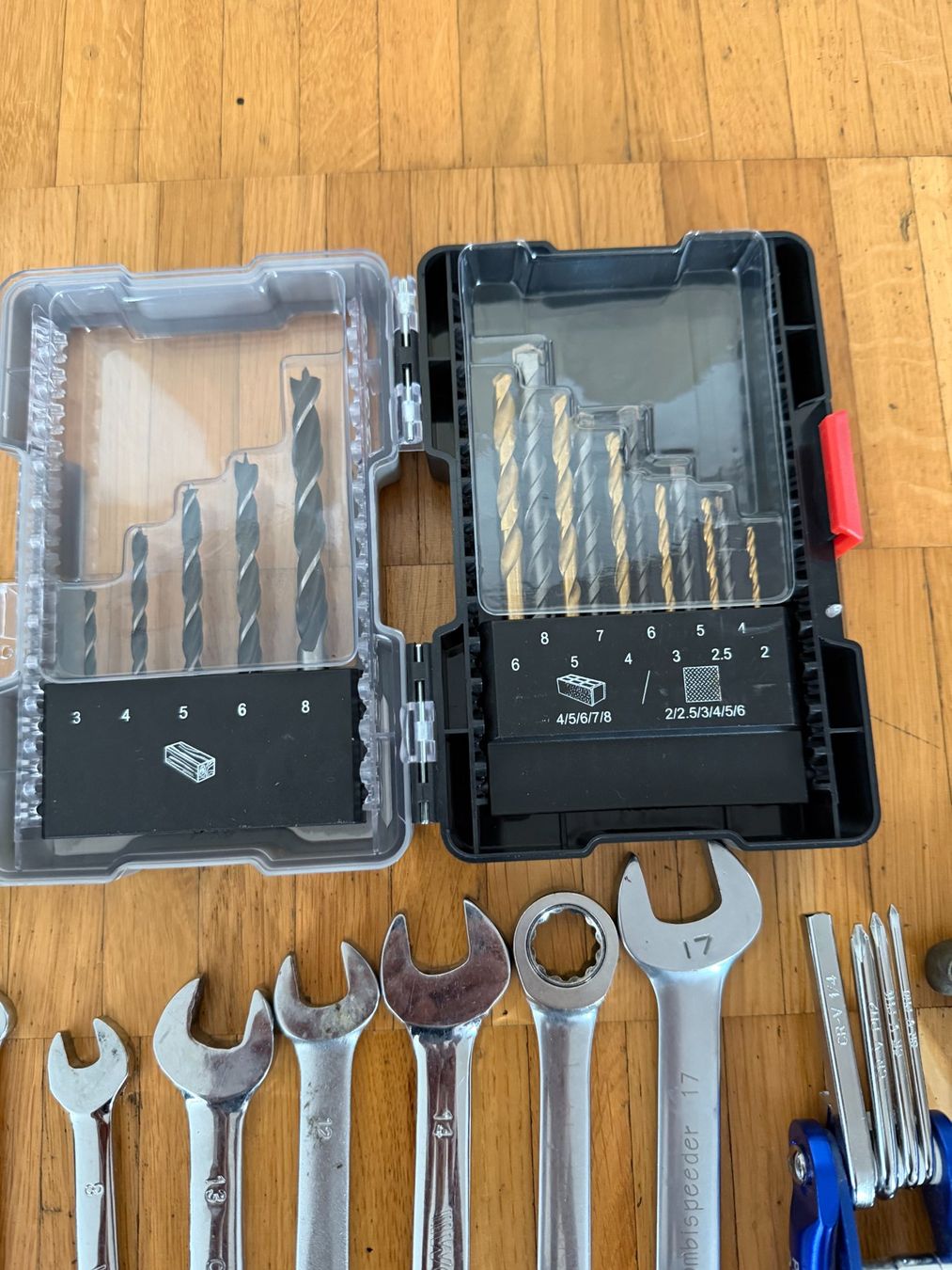 Tous les outils: Verschiedene werkzeug – D'occasion à oberglatt  zh par aleks06 2