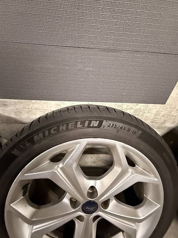 Cerchioni: Ford S Max 18" Felgen inkl Pneu  – Usato da Rombach venduto da Mexx1980 2