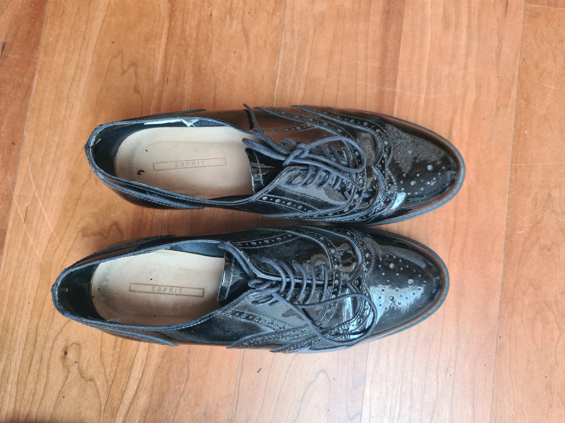 Esprit Damenschuhe: Chaussures Esprit - T40 – Gebraucht aus Rolle von julia_f_d