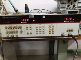Funktion Generator Synthesizer HP8165A 1 mHz-50 MHz Sine Tri
