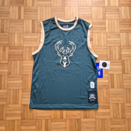 Basketball Milwaukee Bucks Trikot Gr. M Damian Lillard