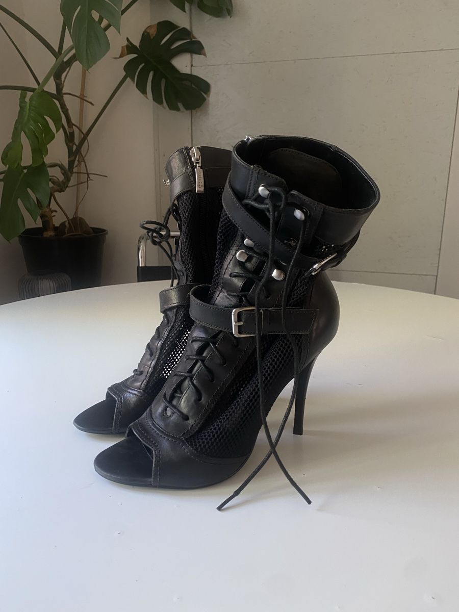 Scarpe da donna: Unique Y2k Peeptoe Heels Stiefel – Usato da Zürich venduto da Nadjaaaa_ 1