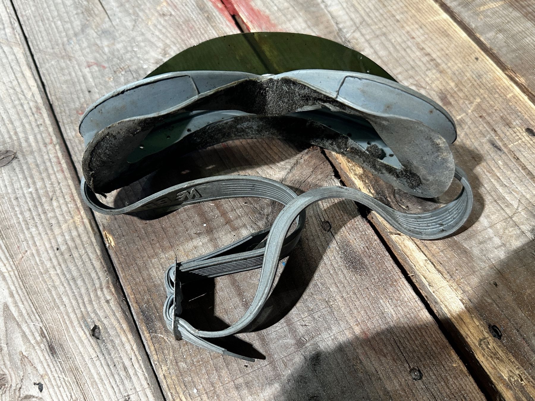 Brillen & Gläser: Oldtimer Motorradbrillen Vintage – Gebraucht aus Luzern von Fracht-Design 9