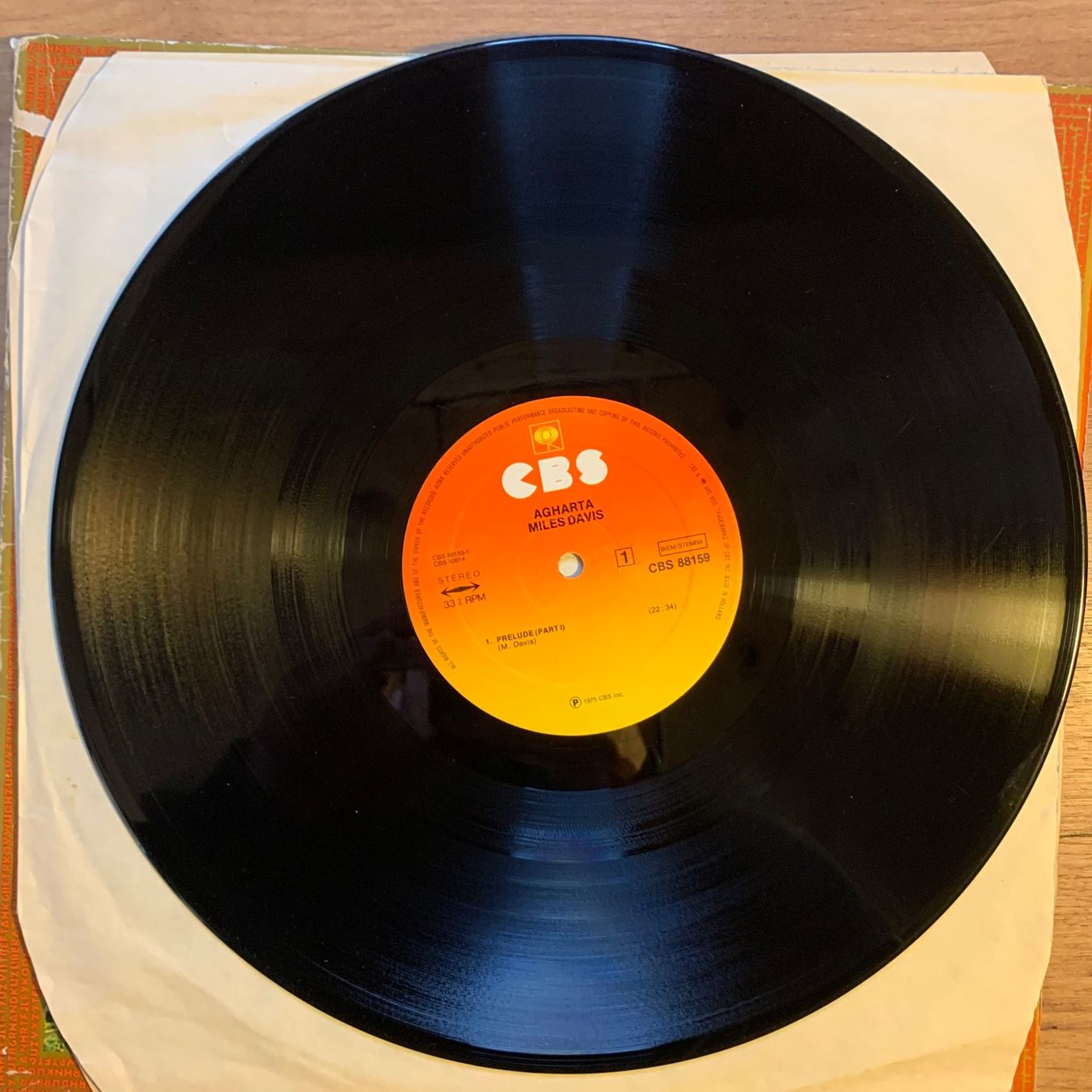 Dischi in vinile: MILES DAVIS - AGHARTA...OG EU 1975...VG++/VG – Usato da Gals venduto da Diskopatshop 4