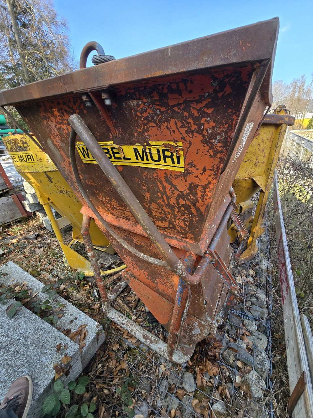 Contenitori edile: Betonsilo Betonkübel – Usato da Arni BE venduto da bomba15 3