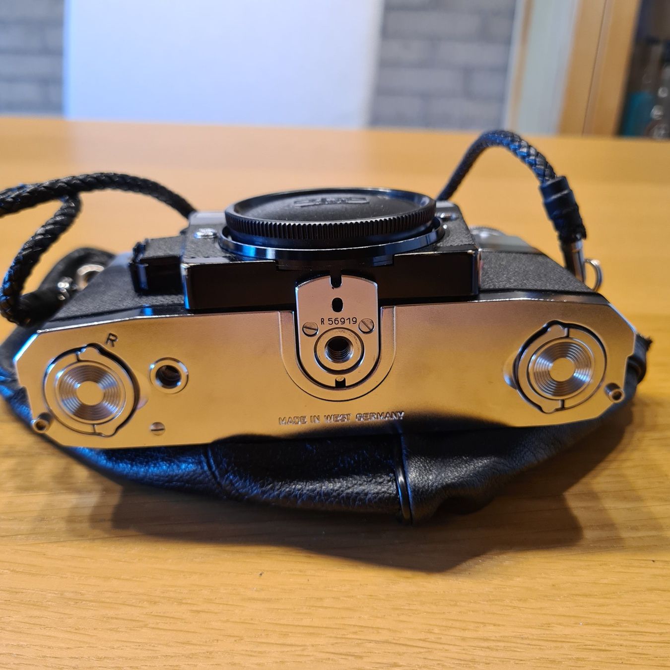 Zeiss Kamera: Zeiss Ikon Contarex SE electronic Body – Gebraucht aus Weinfelden von jri_58lq 4