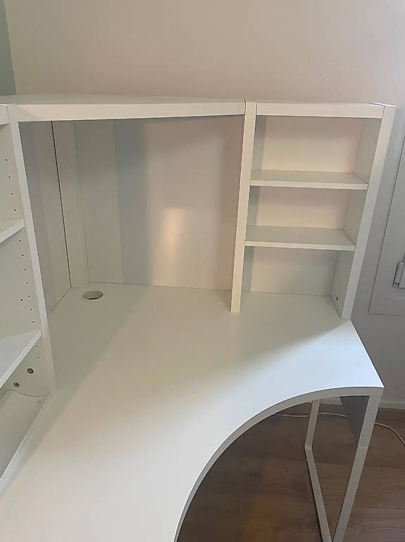 Ikea Scrivanie: Bureau d’angle comme neuf – Usato da Gland venduto da ideoreve 1