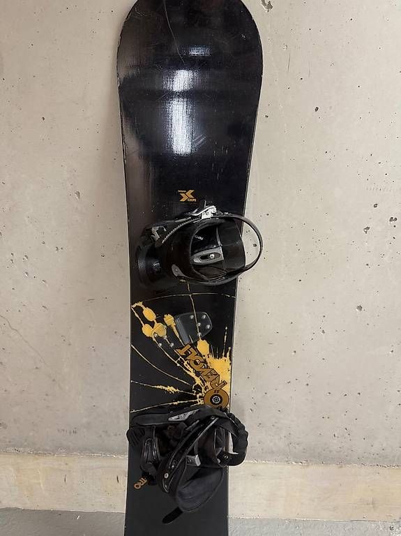 Boards: Snowboard zu verkaufen – Gebraucht aus Murten von Kousen 1