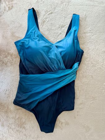 Schöner Badeanzug von Ulla Popken, blau, Grösse 48