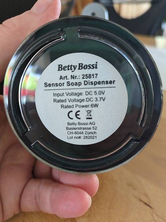Altro per la cura del corpo: Kontaktloser Seifen- oder Desinfektionsmittelspender – Usato da Zufikon venduto da Baum03 3