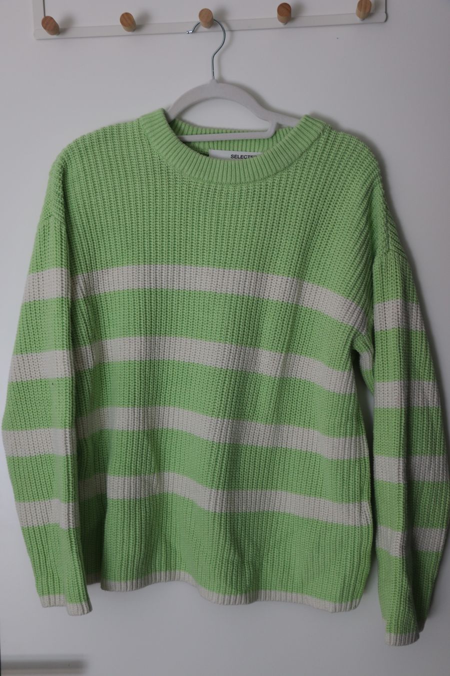 Selected Maglioni & Felpe: Selected Femme Gr. M Pullover – Usato da Männedorf venduto da Topojasa