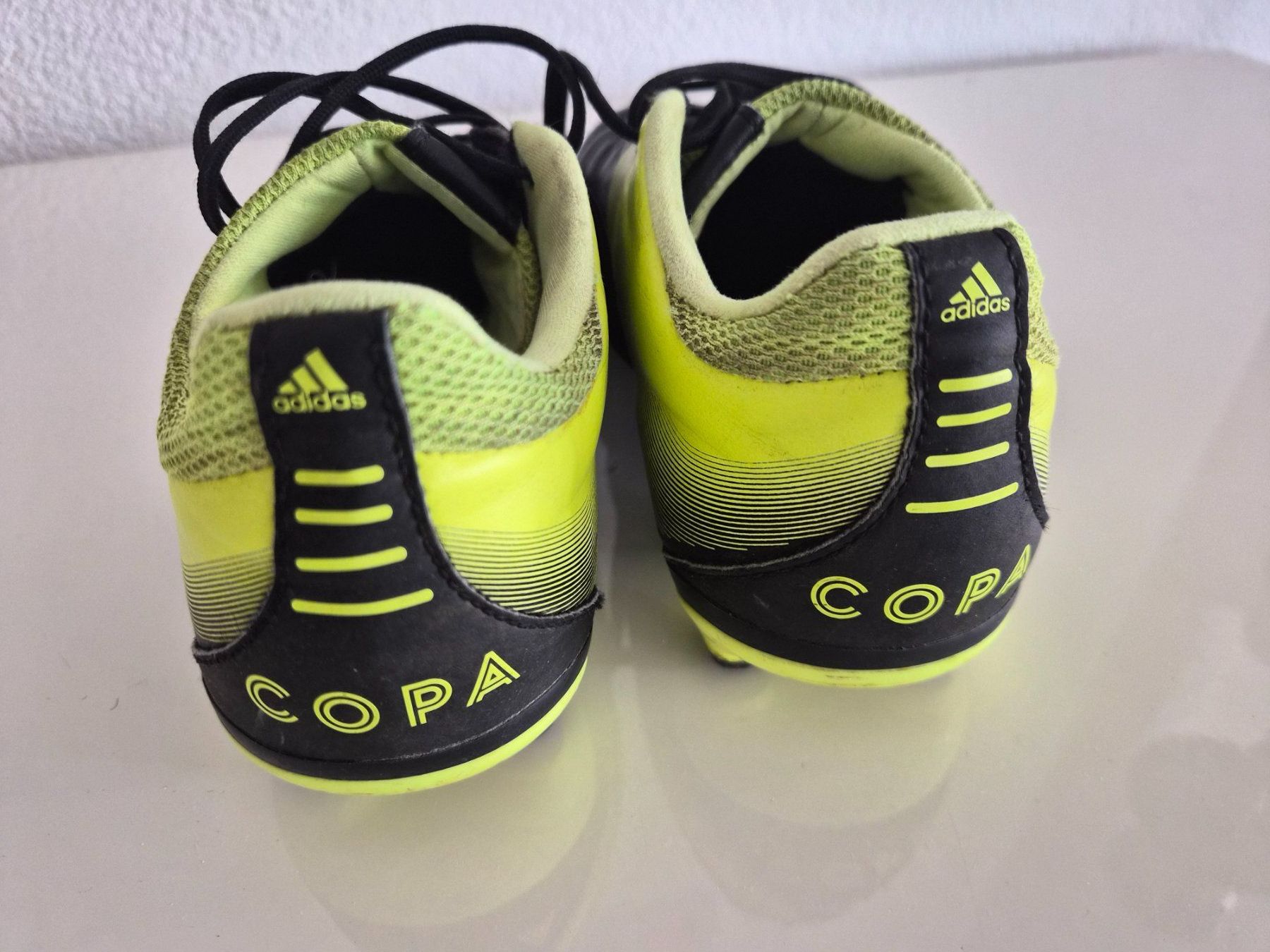 Adidas Chaussures garçon: Fussballschuhe Adidas 35 1/2 – D'occasion à Bellikon par maxa77 6