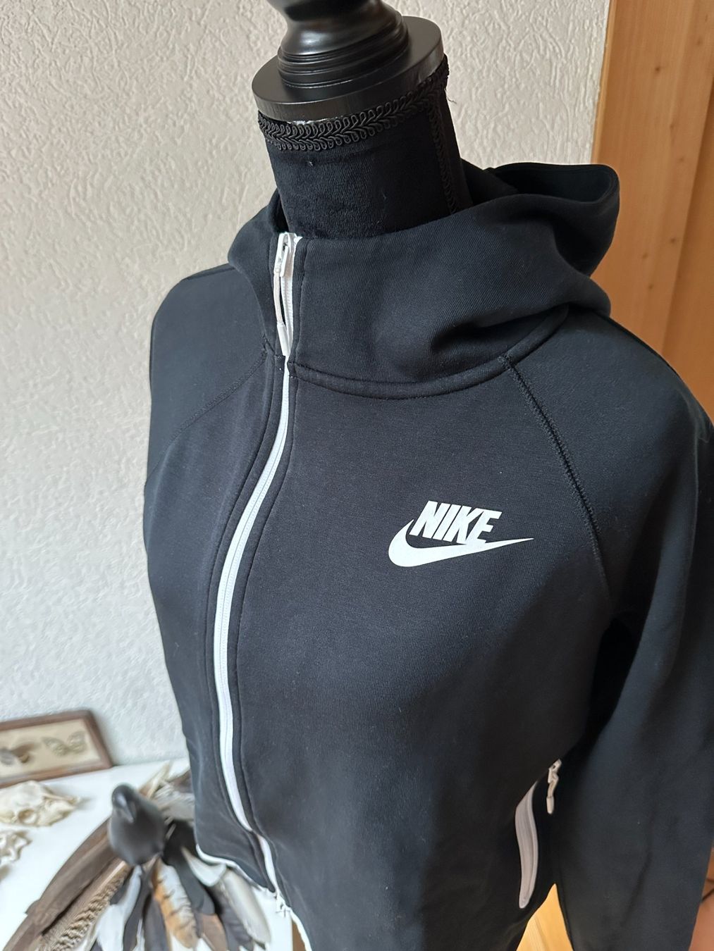 Nike Jacken: Nike Kapuzenjacke Jacke Sweat S – Gebraucht aus Gümmenen von FelizitasHermann 2