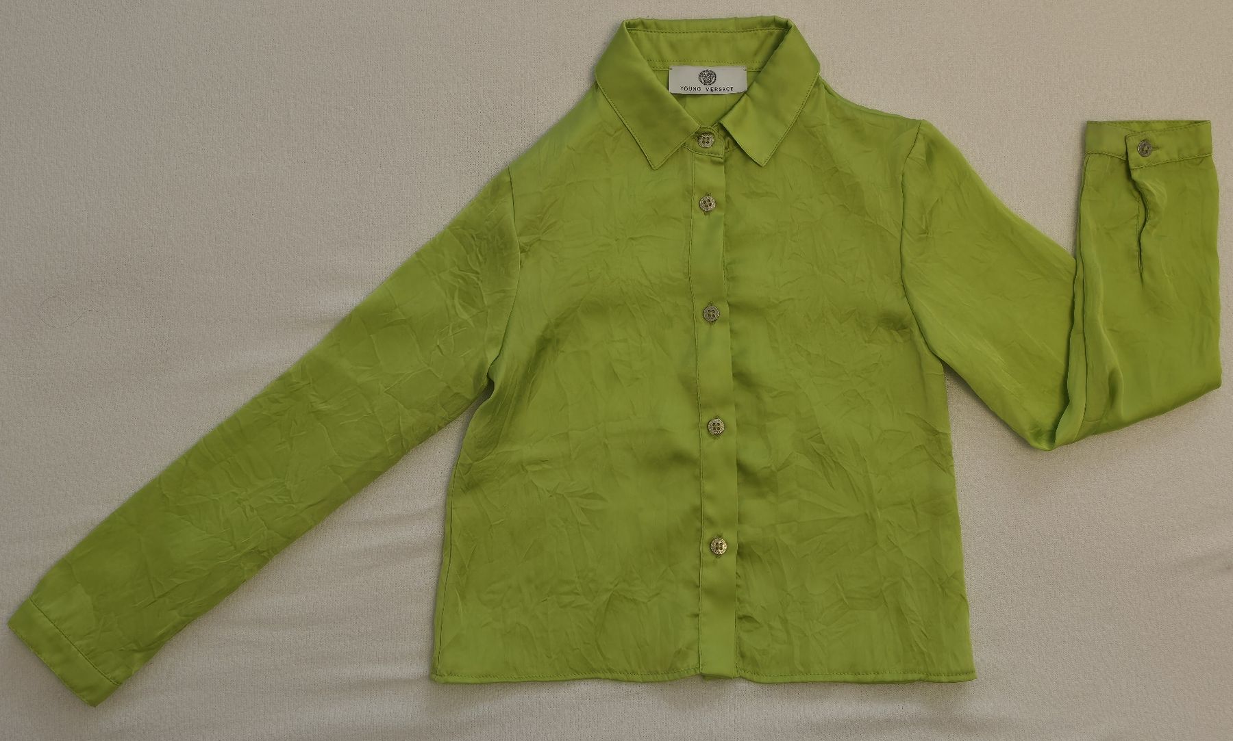 Versace Camicette, T-shirt & Top: Young Versace Kinder Bluse, Gr. 110,  Sommer! – Usato da Amriswil venduto da newschweiz