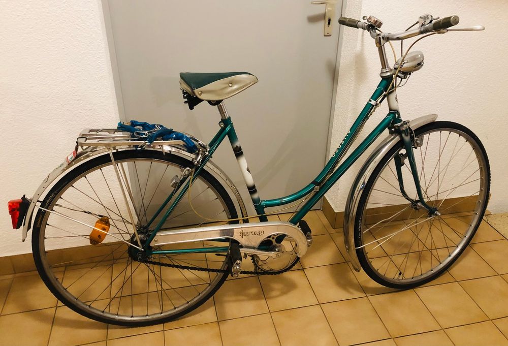 x2 PATINS NEUF POUR VELOSOLEX  NOS - NEW OLD STOCK  VELOS