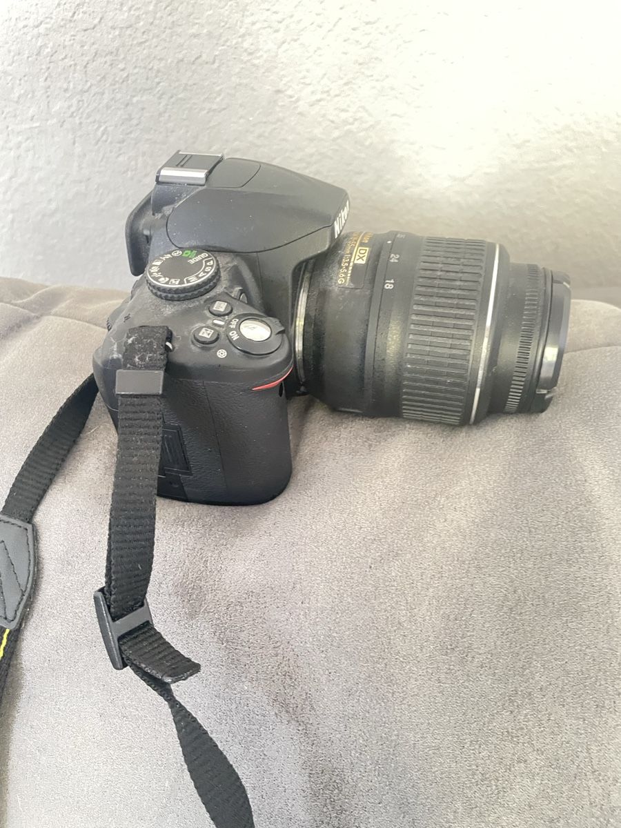 Nikon Fotocamera: Nikon D3000 Digital Spiegelreflexkamera mit Objektiv & Tasch – Nuovo (secondo la descrizione) da bülach venduto da dilek5000 2