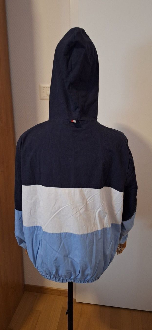 Brandy Melville Giacche: Brandy Melville, veste à capuche – Nuovo (secondo la descrizione) da Lussery-Villars venduto da pousinete02 3