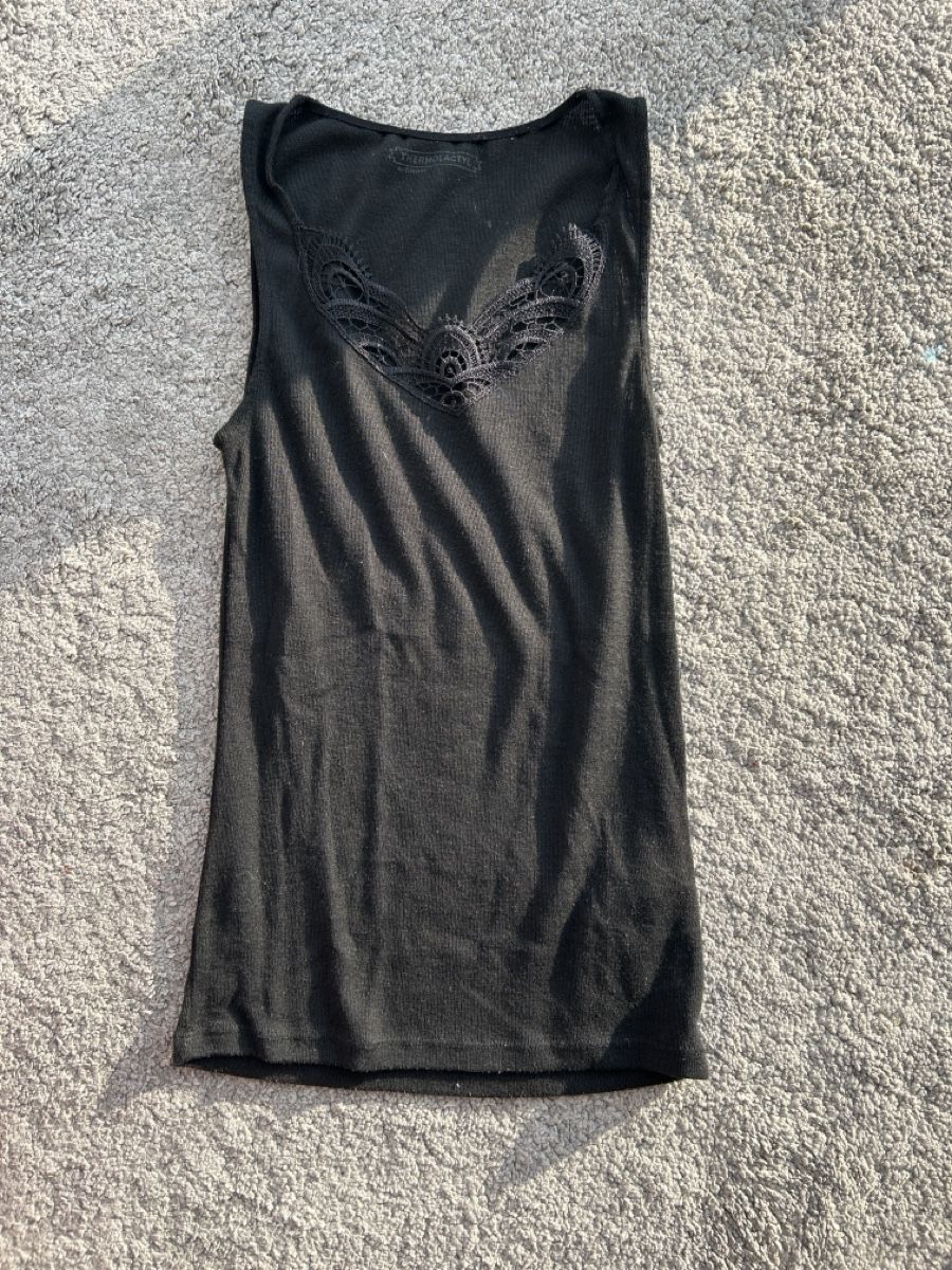 Autres dessous: Sous-pull Damart – D'occasion à lausanne par Lilos77