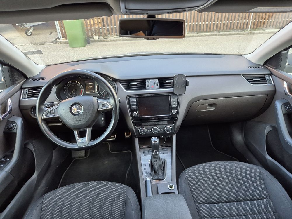 Skoda Automobili: Skoda Octavia Scout 4x4 Diesel – Usato da Landquart venduto da inf_5ypx 2