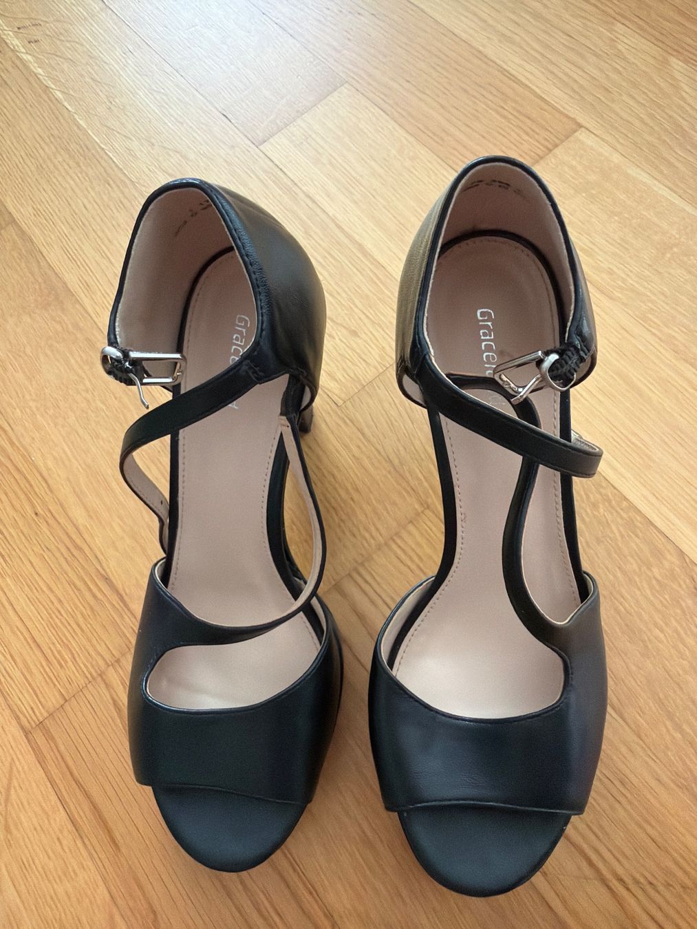 Scarpe da donna: pumps schwarz grösse38 – Usato da Bonstetten venduto da juliestore