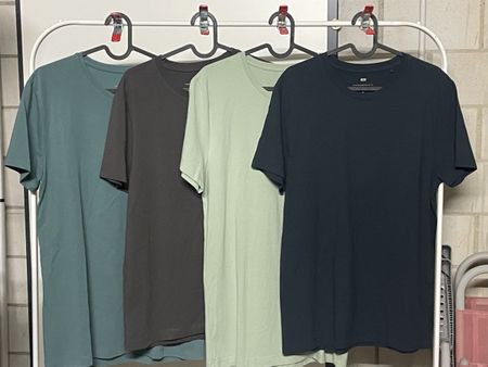 WE Herren T-Shirts 4er Set Grösse M super Zustand