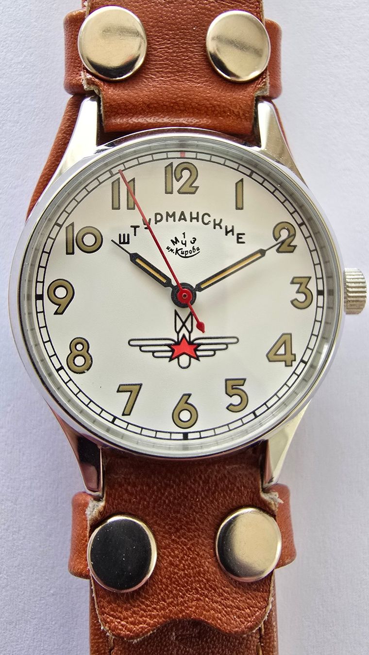 Montres: Armbanduhr aus der UDSSR – D'occasion à Au ZH par Manu009 1