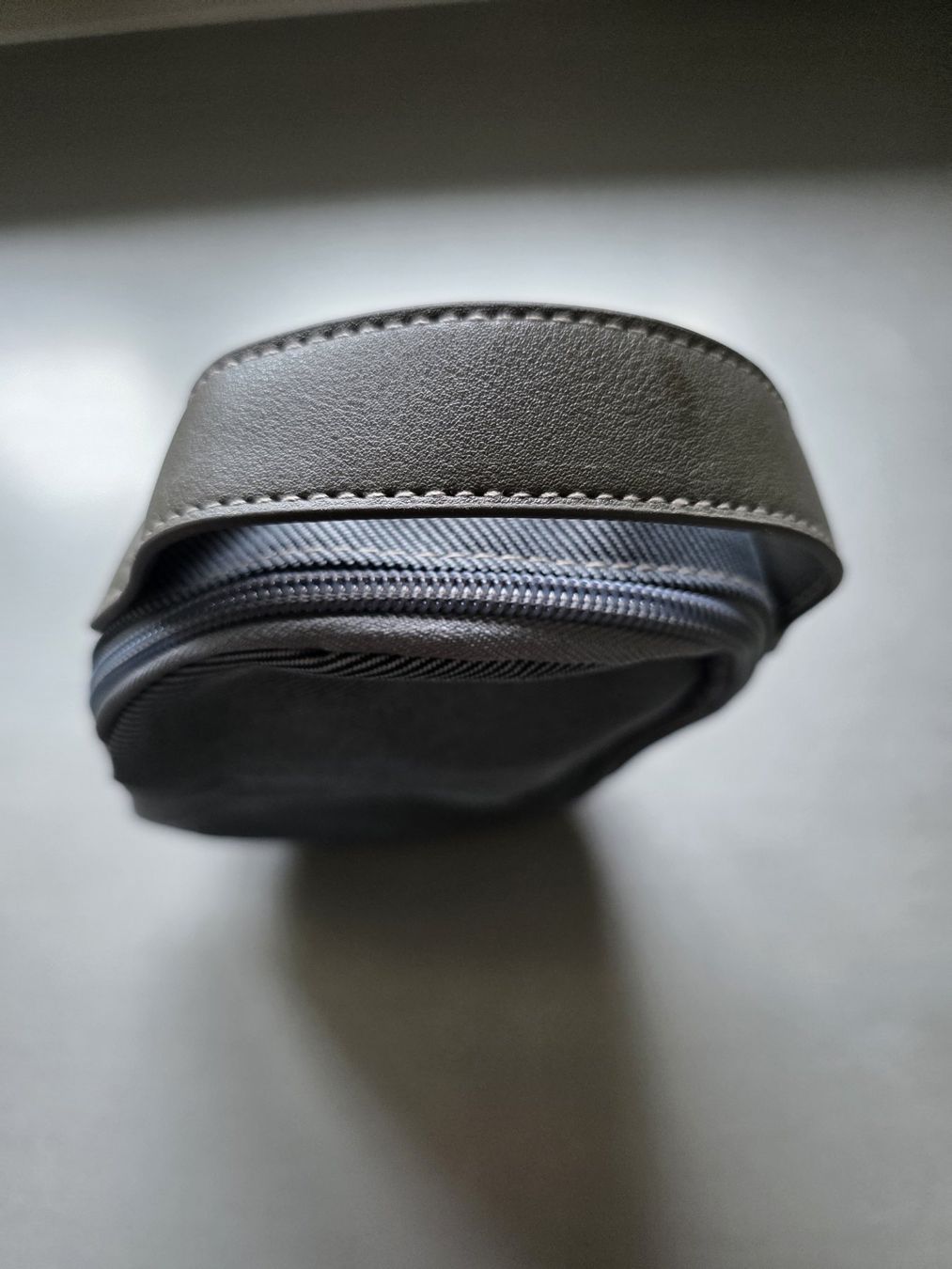 Kosmetikkoffer: Emirates Business Class Amenity Kit Men – Neu (gemäss Beschreibung) aus Möriken AG von Flamingo73 1